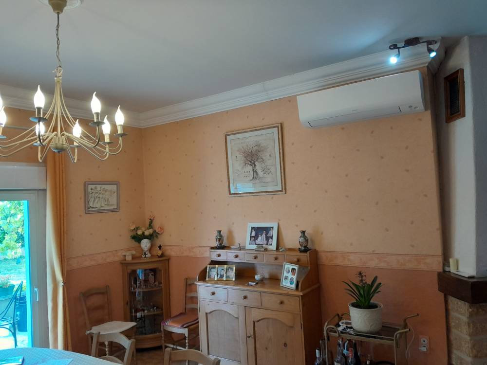 pose-papier-peint-sur-mesure